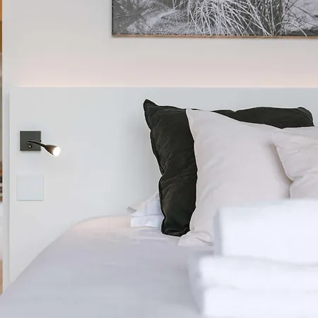 Trendy Dicht Bij De Kust Appartement *