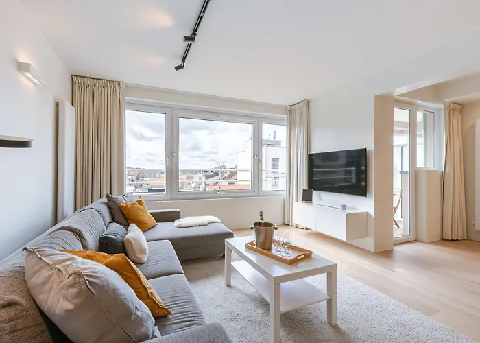 Apartment Trendy Dicht Bij De Kust