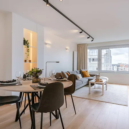 Trendy Dicht Bij De Kust Appartement *